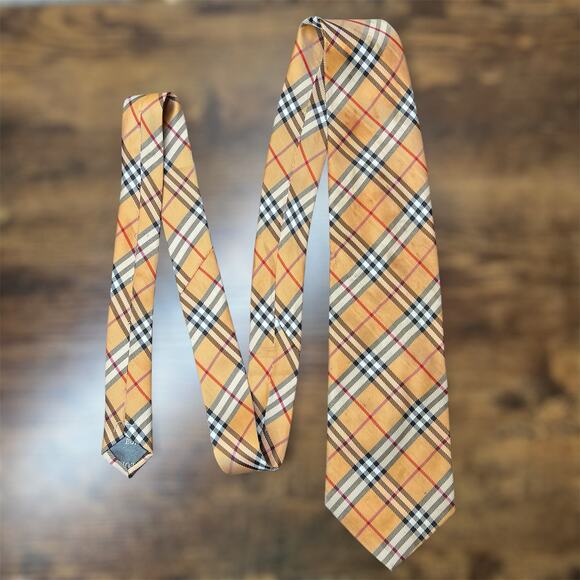 Burberry 100% Silk Neck Tie Mens Tartan Plaid Check Work Designer Office Preppy - Picture 1 of 7